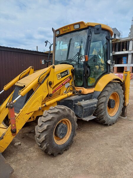 Buldoexcavator de vanzare zona Militari.